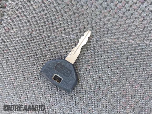 ✅ 2002 Dodge 2500 • VIN: 3B7KC23682M214357 • Lot: 43483582. Wystawiony na IAAI z przebiegiem 289 379 mil. Bezpłatny archiwum sprzedaży aukcyjnych z USA i szczegółowy raport historii pojazdu na DreamBid. Zdjęcie 11.