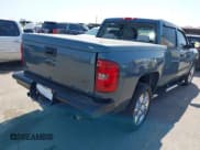 ✅ 2007 Chevrolet Silverado 1500 Work Truck • VIN: 2GCEC13C571528768 • Lot: 41990590. Listed on IAAI with 221,192 mi. Free auction sales archive from the USA and detailed vehicle history report at DreamBid. Image 4.