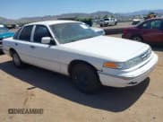 ✅ 1997 Ford Crown Victoria Police • VIN: 2FALP71WXVX188965 • Лот: 42702134. Опубликован ранее на IAAI с пробегом 322 848 миль. Бесплатный доступ к архиву аукционных продаж из США и подробный отчёт об истории автомобиля на DreamBid. Изображение 1.