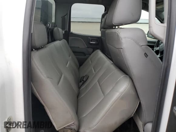 ✅ 2018 Chevrolet Silverado 2500HD Work Truck • VIN: 1GC2CUEG1JZ199070 • Lot: 42691835. Wystawiony na Copart z przebiegiem 431 269 mil. Bezpłatny archiwum sprzedaży aukcyjnych z USA i szczegółowy raport historii pojazdu na DreamBid. Zdjęcie 10.