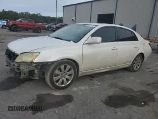 ✅ 2006 Toyota Avalon XLS • VIN: 4T1BK36B46U137727 • Лот: 91471385. Опубликован ранее на Copart с пробегом 239 928 миль. Бесплатный доступ к архиву аукционных продаж из США и подробный отчёт об истории автомобиля на DreamBid. Изображение 1.