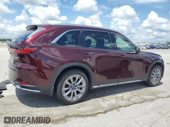 ✅ 2024 Mazda CX-90 Premium • VIN: JM3KKDHD4R1180258 • Лот: 66557455. Опубликован ранее на Copart с пробегом 25 261 миль. Бесплатный доступ к архиву аукционных продаж из США и подробный отчёт об истории автомобиля на DreamBid. Изображение 3.