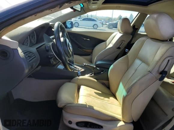 ✅ 2004 BMW 6 Series 645Ci • VIN: WBAEH73454B189905 • Лот: 91087915. Опубликован ранее на Copart с пробегом 102 196 миль. Бесплатный доступ к архиву аукционных продаж из США и подробный отчёт об истории автомобиля на DreamBid. Изображение 7.