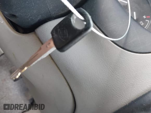 ✅ 1998 Ford Ranger XL • VIN: 1FTYR14C3WPB10916 • Lot: 42914169. Listed on IAAI with 294,696 mi. Free auction sales archive from the USA and detailed vehicle history report at DreamBid. Image 11.