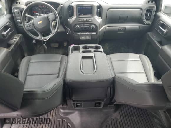 2024 Chevrolet Silverado 2500HD Work Truck with VIN 1GC4YLE71RF271189, listed as a Copart auction lot 68475645 with 24,071 mi miles and Salvage title. Bid and sale history available at DreamBid. Image 8.