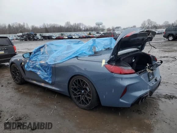 ✅ 2022 BMW M8 Competition • VIN: WBSDZ0C00NCJ20558 • Lot: 83057174. Wystawiony na Copart z przebiegiem Nie podano. Bezpłatny archiwum sprzedaży aukcyjnych z USA i szczegółowy raport historii pojazdu na DreamBid. Zdjęcie 2.