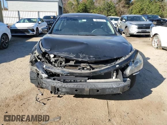 ✅ 2015 Nissan Altima SV • VIN: 1N4AL3AP6FC589951 • Lot: 94904815. Wystawiony na Copart z przebiegiem 188 140 mil. Bezpłatny archiwum sprzedaży aukcyjnych z USA i szczegółowy raport historii pojazdu na DreamBid. Zdjęcie 5.