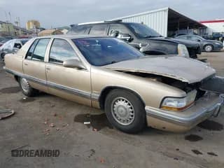 ✅ 1996 Buick Roadmaster Collectors Edition • VIN: 1G4BN52P7TR413305 • Lot: 41405848. Wystawiony na IAAI z przebiegiem 93 027 mil. Bezpłatny archiwum sprzedaży aukcyjnych z USA i szczegółowy raport historii pojazdu na DreamBid. Zdjęcie 1.
