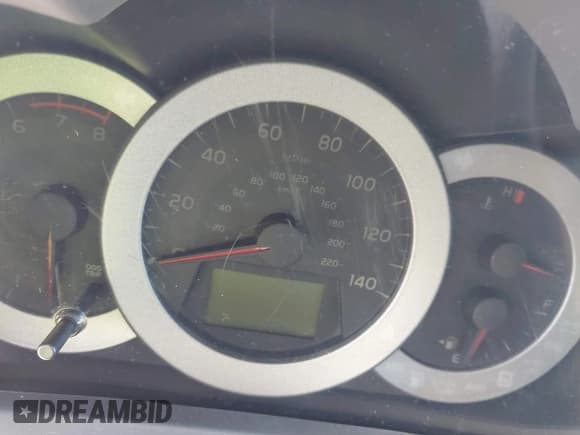 ✅ 2012 Toyota RAV4 • VIN: 2T3ZF4DV0CW133117 • Lot: 43593881. Wystawiony na IAAI z przebiegiem Nie podano. Bezpłatny archiwum sprzedaży aukcyjnych z USA i szczegółowy raport historii pojazdu na DreamBid. Zdjęcie 7.