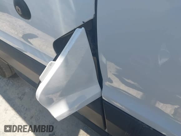 ✅ 2020 Ford Transit Cargo • VIN: 1FTBR1C83LKB52210 • Lot: 42514179. Listed on IAAI with 95,539 mi. Free auction sales archive from the USA and detailed vehicle history report at DreamBid. Image 6.