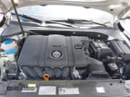 ✅ 2013 Volkswagen Passat Wolfsburg Edition • VIN: 1VWAH7A37DC132561 • Лот: 41913353. Опубликован ранее на IAAI с пробегом 125 709 миль. Бесплатный доступ к архиву аукционных продаж из США и подробный отчёт об истории автомобиля на DreamBid. Изображение 10.