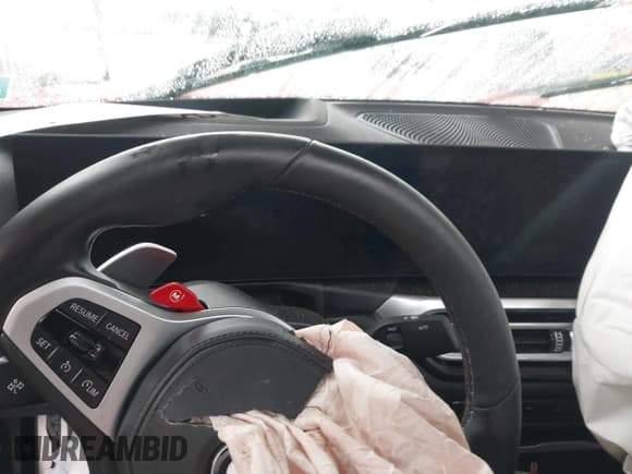 ✅ 2024 BMW M2 • VIN: 3MF13DM09R8E88362 • Lot: 43711930. Wystawiony na IAAI z przebiegiem Nie podano. Bezpłatny archiwum sprzedaży aukcyjnych z USA i szczegółowy raport historii pojazdu na DreamBid. Zdjęcie 7.