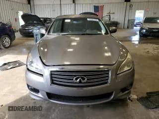 ✅ 2011 Infiniti M • VIN: JN1BY1ARXBM376921 • Lot: 72392124. Wystawiony na Copart z przebiegiem 125 473 mil. Bezpłatny archiwum sprzedaży aukcyjnych z USA i szczegółowy raport historii pojazdu na DreamBid. Zdjęcie 5.