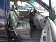 ✅ 2004 Honda Odyssey EX-L • VIN: 5FNRL18074B076928 • Lot: 43709130. Listed on IAAI with 206,633 mi. Free auction sales archive from the USA and detailed vehicle history report at DreamBid. Image 5.