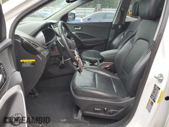 ✅ 2017 Hyundai Santa Fe Ultimate • VIN: 5XYZWDLA2HG416235 • Lot: 84582065. Listed on Copart with 177,617 mi. Free auction sales archive from the USA and detailed vehicle history report at DreamBid. Image 7.