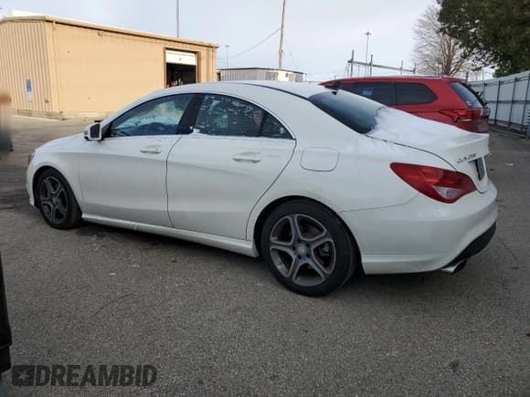 ✅ 2014 Mercedes-Benz CLA 250 • VIN: WDDSJ4GB5EN073000 • Lot: 91376725. Listed on Copart with 90,944 mi. Free auction sales archive from the USA and detailed vehicle history report at DreamBid. Image 2.