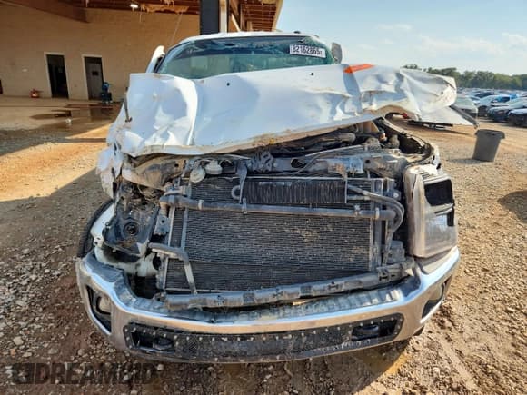 ✅ 2011 Ford F-250 Lariat • VIN: 1FT7W2BT4BEA73801 • Lot: 82162865. Listed on Copart with Not provided. Free auction sales archive from the USA and detailed vehicle history report at DreamBid. Image 5.