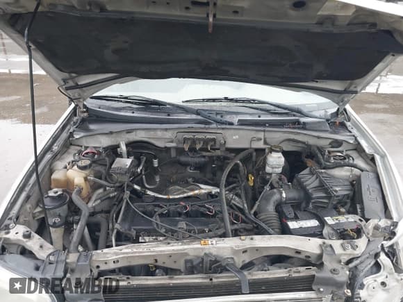 ✅ 2007 Mercury Mariner Convenience • VIN: 4M2YU80Z17KJ08849 • Lot: 41525410. Listed on IAAI with 227,293 mi. Free auction sales archive from the USA and detailed vehicle history report at DreamBid. Image 10.