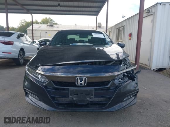 ✅ 2020 Honda Accord Sport • VIN: 1HGCV2F34LA018402 • Lot: 43677764. Wystawiony na IAAI z przebiegiem 92 996 mil. Bezpłatny archiwum sprzedaży aukcyjnych z USA i szczegółowy raport historii pojazdu na DreamBid. Zdjęcie 12.