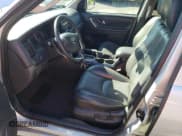 ✅ 2005 Mazda Tribute S • VIN: 4F2CZ96155KM32909 • Lot: 70179055. Listed on Copart with 115,319 mi. Free auction sales archive from the USA and detailed vehicle history report at DreamBid. Image 7.