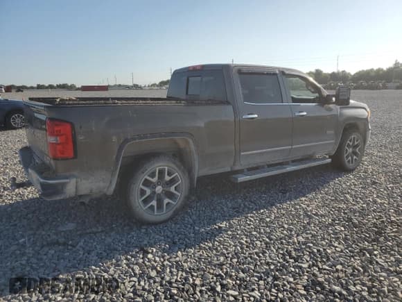 ✅ 2015 GMC Sierra 1500 SLT • VIN: 3GTU2VEJ7FG528102 • Лот: 69580715. Опубликован ранее на Copart с пробегом 159 641 миль. Бесплатный доступ к архиву аукционных продаж из США и подробный отчёт об истории автомобиля на DreamBid. Изображение 3.