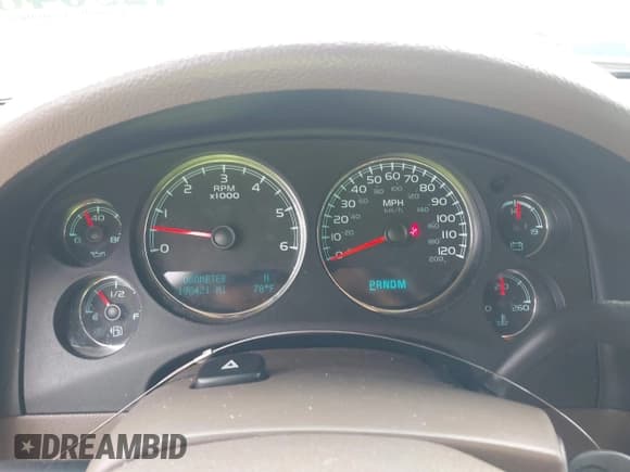 ✅ 2012 GMC Yukon SLT • VIN: 1GKS1CE01CR212913 • Lot: 42504883. Wystawiony na IAAI z przebiegiem 190 421 mil. Bezpłatny archiwum sprzedaży aukcyjnych z USA i szczegółowy raport historii pojazdu na DreamBid. Zdjęcie 7.