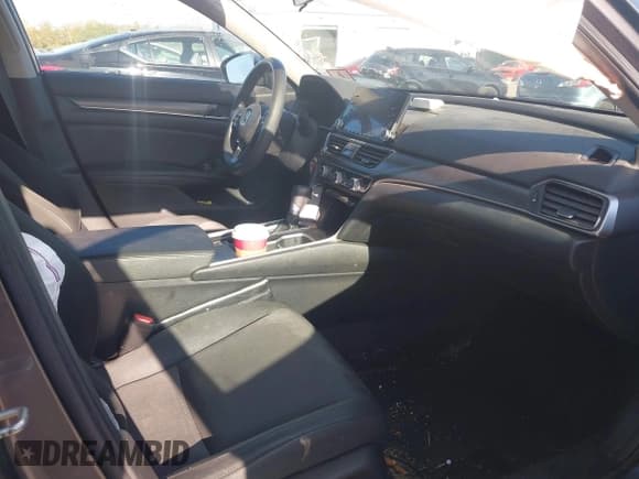 ✅ 2019 Honda Accord LX • VIN: 1HGCV1F12KA029129 • Lot: 43376482. Listed on IAAI with 75,488 mi. Free auction sales archive from the USA and detailed vehicle history report at DreamBid. Image 5.