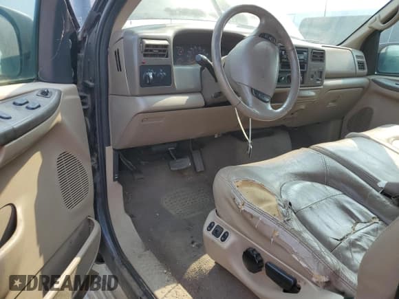 ✅ 2000 Ford F-250 XL • VIN: 1FTNX21S3YED58172 • Lot: 61271745. Listed on Copart with 177,667 mi. Free auction sales archive from the USA and detailed vehicle history report at DreamBid. Image 8.