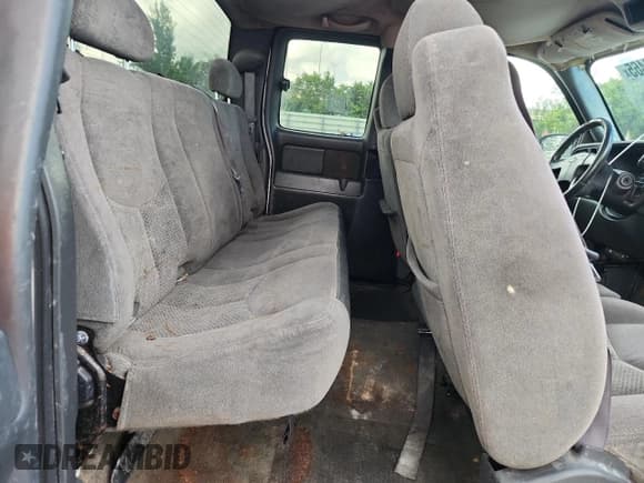 ✅ 2006 Chevrolet Silverado 1500 LS • VIN: 1GCEC19X56Z135336 • Lot: 81968465. Listed on Copart with 322,264 mi. Free auction sales archive from the USA and detailed vehicle history report at DreamBid. Image 10.