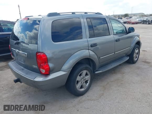 ✅ 2007 Dodge Durango Limited • VIN: 1D8HD58207F500520 • Лот: 43466502. Опубликован ранее на IAAI с пробегом 163 710 миль. Бесплатный доступ к архиву аукционных продаж из США и подробный отчёт об истории автомобиля на DreamBid. Изображение 4.