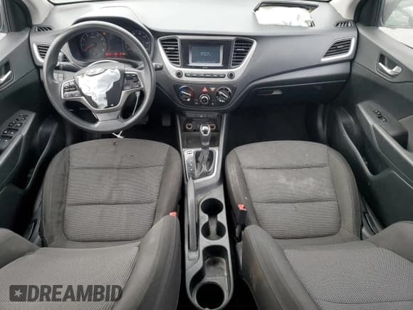 ✅ 2020 Hyundai Accent SE • VIN: 3KPC24A65LE114072 • Лот: 45196995. Опубликован ранее на Copart с пробегом 99 477 миль. Бесплатный доступ к архиву аукционных продаж из США и подробный отчёт об истории автомобиля на DreamBid. Изображение 8.