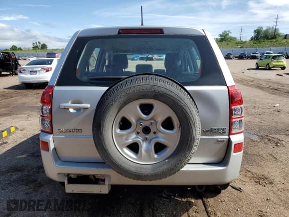 ✅ 2008 Suzuki Grand Vitara w/Spare & Cargo Covers • VIN: JS3TD941384101273 • Lot: 59633625. Listed on Copart with 127,809 mi. Free auction sales archive from the USA and detailed vehicle history report at DreamBid. Image 6.
