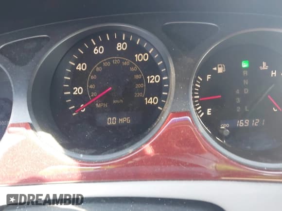 ✅ 2002 Lexus ES 300 • VIN: JTHBF30G520083013 • Lot: 43122709. Wystawiony na IAAI z przebiegiem 169 121 mil. Bezpłatny archiwum sprzedaży aukcyjnych z USA i szczegółowy raport historii pojazdu na DreamBid. Zdjęcie 7.