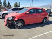 ✅ 2009 Toyota Matrix XRS • VIN: 2T1GE40E59C005037 • Lot: 90470785. Wystawiony na Copart z przebiegiem 121 138 mil. Bezpłatny archiwum sprzedaży aukcyjnych z USA i szczegółowy raport historii pojazdu na DreamBid. Zdjęcie 1.