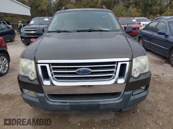 ✅ 2008 Ford Explorer Sport Trac XLT • VIN: 1FMEU31E98UA37764 • Lot: 43767607. Listed on IAAI with 148,477 mi. Free auction sales archive from the USA and detailed vehicle history report at DreamBid. Image 6.