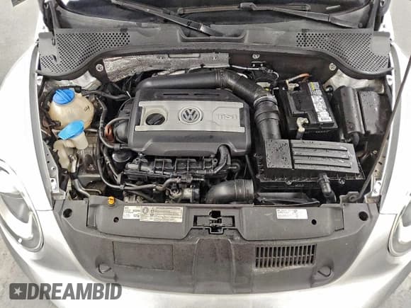 ✅ 2012 Volkswagen Beetle Turbo • VIN: 3VWVA7ATXCM653776 • Лот: 91445165. Опубликован ранее на Copart с пробегом 117 273 миль. Бесплатный доступ к архиву аукционных продаж из США и подробный отчёт об истории автомобиля на DreamBid. Изображение 11.