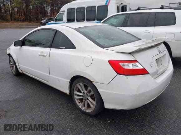 ✅ 2007 Honda Civic Si • VIN: 2HGFG21597H708637 • Лот: 43649593. Опубликован ранее на IAAI с пробегом 259 191 миль. Бесплатный доступ к архиву аукционных продаж из США и подробный отчёт об истории автомобиля на DreamBid. Изображение 3.