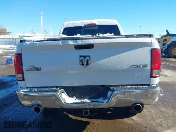 ✅ 2014 Ram 1500 Big Horn • VIN: 1C6RR7LT4ES463628 • Lot: 43620901. Listed on IAAI with 141,353 mi. Free auction sales archive from the USA and detailed vehicle history report at DreamBid. Image 16.