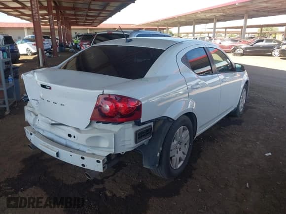 ✅ 2014 Dodge Avenger SE • VIN: 1C3CDZAG9EN220608 • Lot: 43577478. Listed on IAAI with 126,351 mi. Free auction sales archive from the USA and detailed vehicle history report at DreamBid. Image 4.