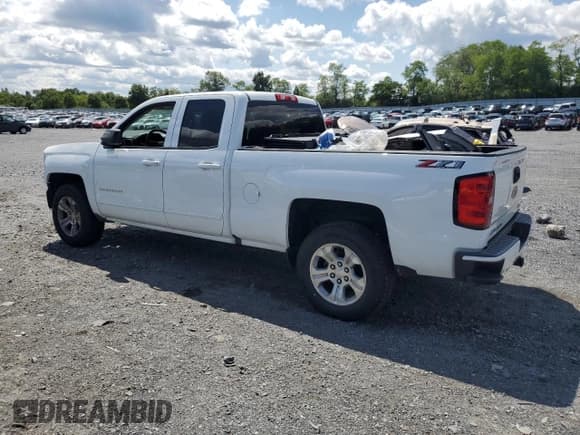 ✅ 2019 Chevrolet Silverado 1500 LT • VIN: 2GCVKPEC2K1188863 • Lot: 67491264. Wystawiony na Copart z przebiegiem 100 276 mil. Bezpłatny archiwum sprzedaży aukcyjnych z USA i szczegółowy raport historii pojazdu na DreamBid. Zdjęcie 2.