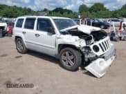 ✅ 2007 Jeep Patriot Limited • VIN: 1J8FF48W77D323742 • Lot: 42936745. Wystawiony na IAAI z przebiegiem Nie podano. Bezpłatny archiwum sprzedaży aukcyjnych z USA i szczegółowy raport historii pojazdu na DreamBid. Zdjęcie 1.