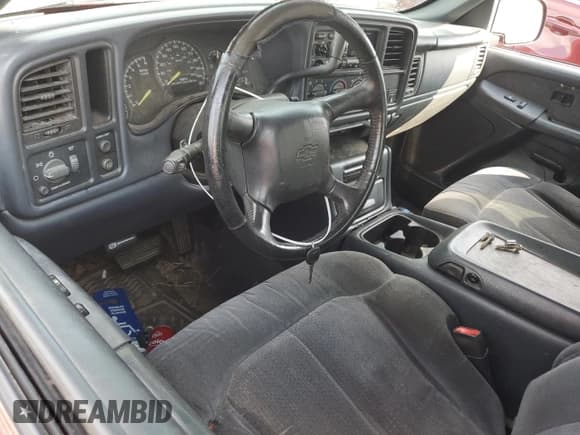 ✅ 2000 Chevrolet Silverado 1500 LS • VIN: 2GCEC19TXY1114474 • Лот: 68065994. Опубликован ранее на Copart с пробегом 280 133 миль. Бесплатный доступ к архиву аукционных продаж из США и подробный отчёт об истории автомобиля на DreamBid. Изображение 8.
