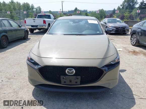 ✅ 2024 Mazda 3 Carbon Edition • VIN: JM1BPBYY1R1710008 • Лот: 42453769. Опубликован ранее на IAAI с пробегом 35 256 миль. Бесплатный доступ к архиву аукционных продаж из США и подробный отчёт об истории автомобиля на DreamBid. Изображение 12.