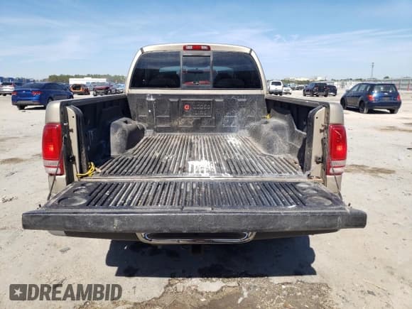 ✅ 2004 Dodge Dakota SLT • VIN: 1D7HG48N24S528094 • Lot: 42753845. Wystawiony na Copart z przebiegiem 159 359 mil. Bezpłatny archiwum sprzedaży aukcyjnych z USA i szczegółowy raport historii pojazdu na DreamBid. Zdjęcie 6.