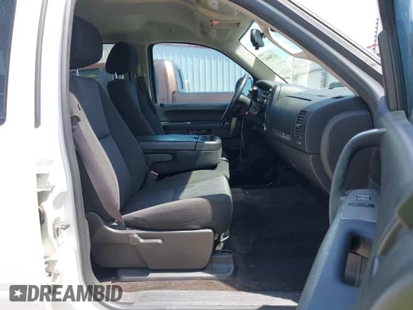 ✅ 2012 GMC Sierra 1500 SLE • VIN: 3GTP1VE03CG167731 • Lot: 42786662. Wystawiony na IAAI z przebiegiem 393 973 mil. Bezpłatny archiwum sprzedaży aukcyjnych z USA i szczegółowy raport historii pojazdu na DreamBid. Zdjęcie 5.