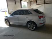 ✅ 2016 Audi Q3 Premium Plus • VIN: WA1BFCFS6GR004684 • Lot: 81479165. Wystawiony na Copart z przebiegiem 127 928 mil. Bezpłatny archiwum sprzedaży aukcyjnych z USA i szczegółowy raport historii pojazdu na DreamBid. Zdjęcie 2.