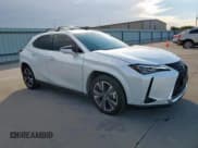 ✅ 2022 Lexus UX 200 • VIN: JTHP3JBH0N2054374 • Лот: 81617885. Опубликован ранее на Copart с пробегом 78 694 миль. Бесплатный доступ к архиву аукционных продаж из США и подробный отчёт об истории автомобиля на DreamBid. Изображение 4.