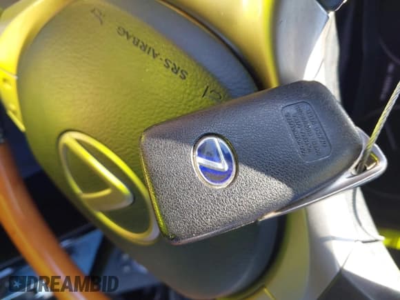 ✅ 2014 Lexus ES 300h • VIN: JTHBW1GG0E2039617 • Lot: 43604173. Wystawiony na IAAI z przebiegiem 173 759 mil. Bezpłatny archiwum sprzedaży aukcyjnych z USA i szczegółowy raport historii pojazdu na DreamBid. Zdjęcie 11.