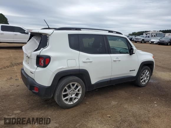 ✅ 2019 Jeep Renegade Latitude • VIN: ZACNJABB7KPK39451 • Lot: 82588515. Listed on Copart with 96,678 mi. Free auction sales archive from the USA and detailed vehicle history report at DreamBid. Image 3.
