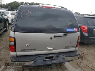 ✅ 2004 Chevrolet Suburban LT • VIN: 1GNEC16Z44J320633 • Lot: 73777104. Wystawiony na Copart z przebiegiem 231 471 mil. Bezpłatny archiwum sprzedaży aukcyjnych z USA i szczegółowy raport historii pojazdu na DreamBid. Zdjęcie 6.